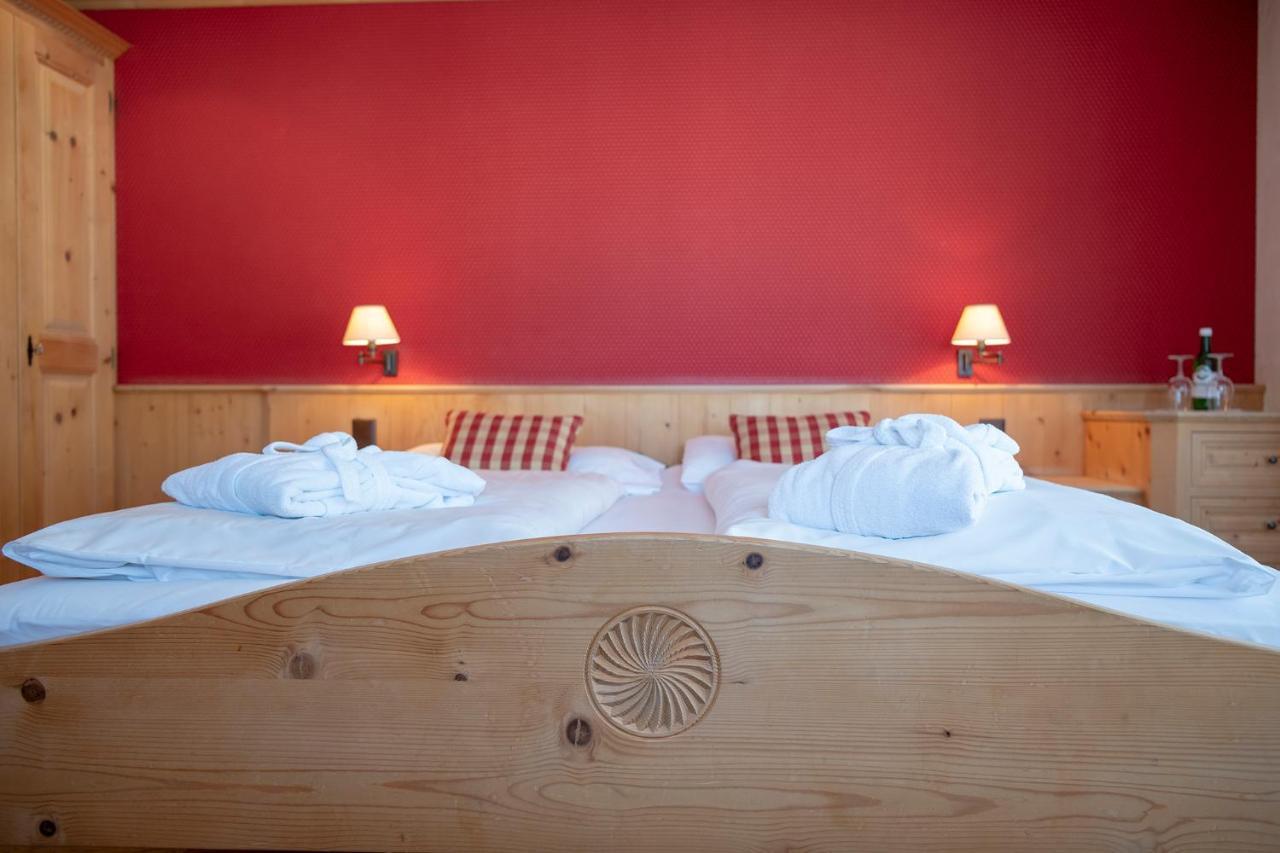 Hotel Alpina Klosters Ngoại thất bức ảnh