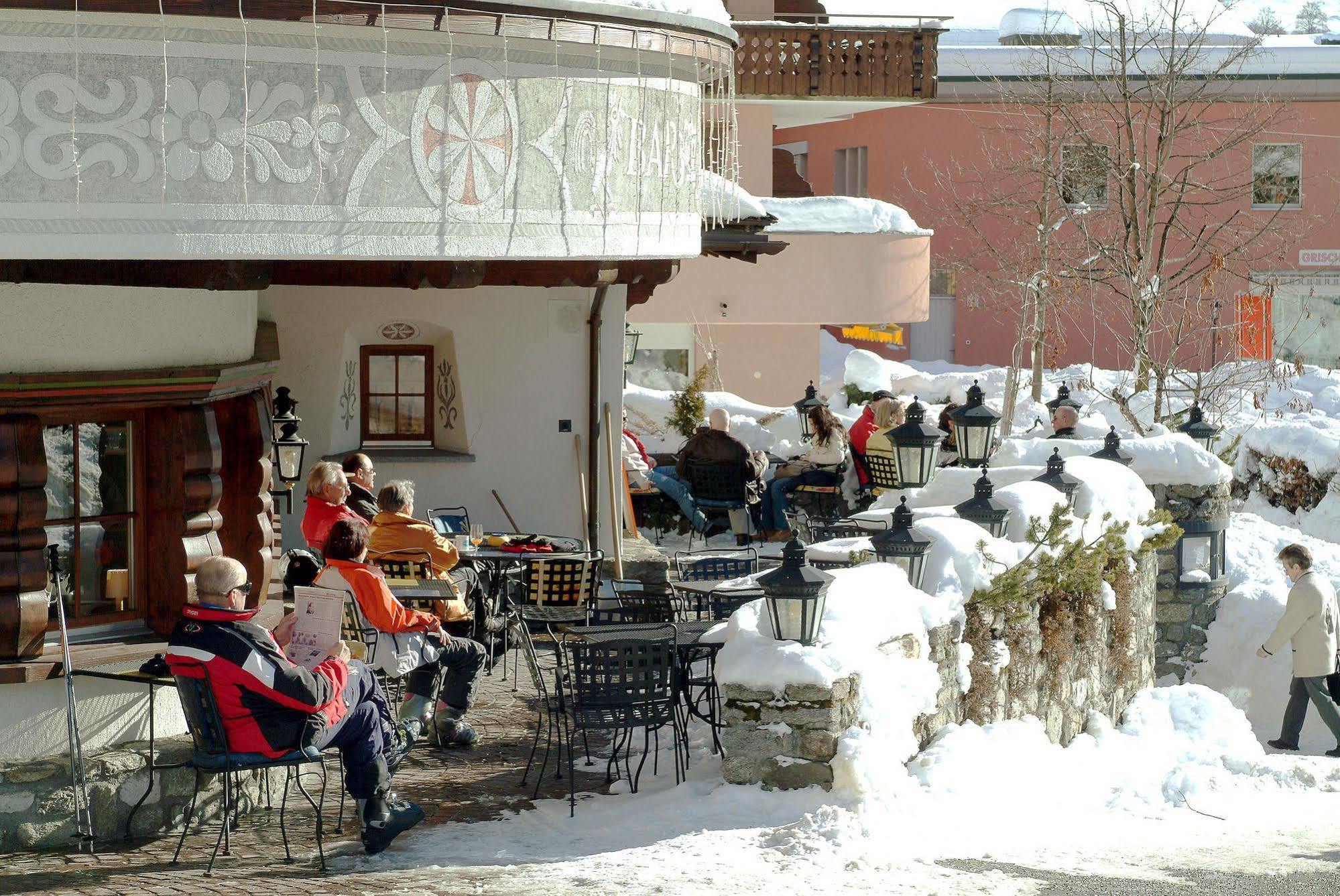 Hotel Alpina Klosters Ngoại thất bức ảnh